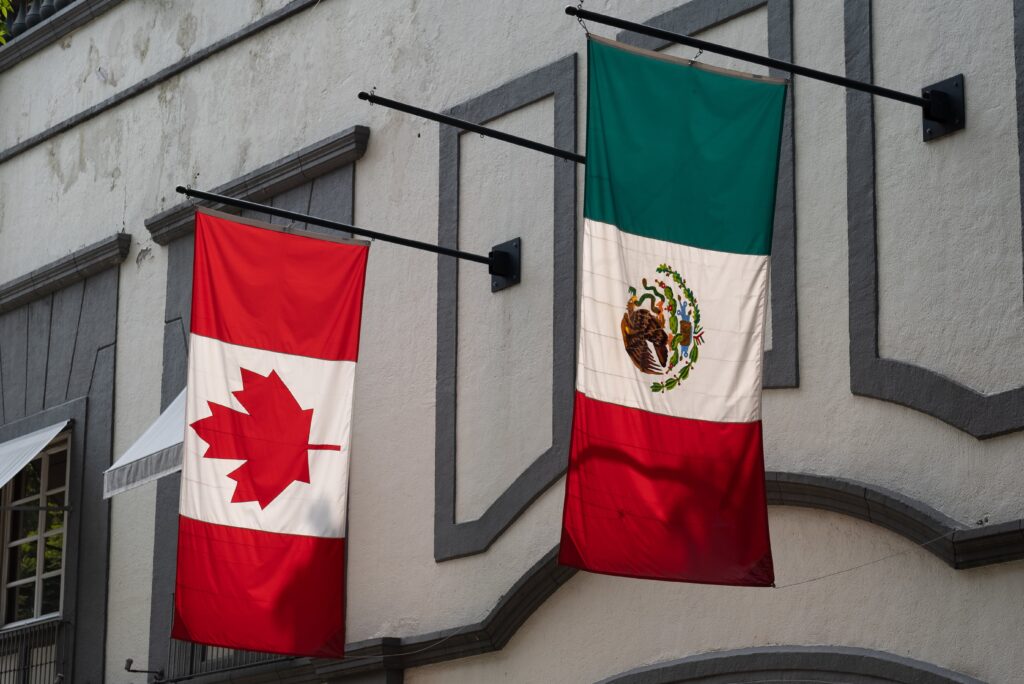 Visa TN para mexicanos y canadienses con titulos profesionales