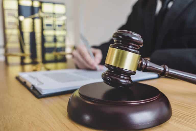 Tribunal