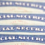 Cancelación del Seguro Social a ciertos inmigrantes