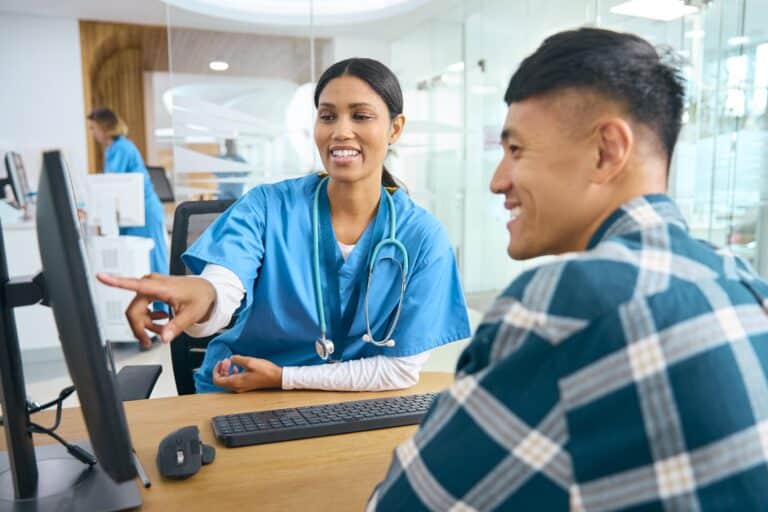 Médicos extranjeros