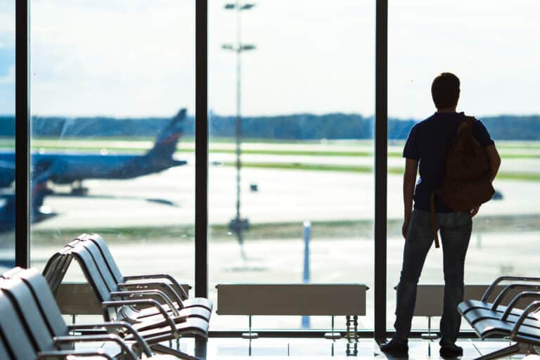 Si ganaste tu caso de asilo en Estados Unidos hay reglas para viajes internacionales