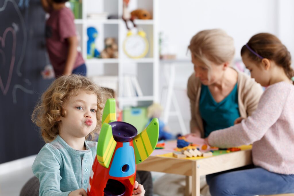 El cuidado infantil es un costo alto en Estados Unidos