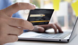 Nuevos medios de pago aceptados para trámites ante USCIS