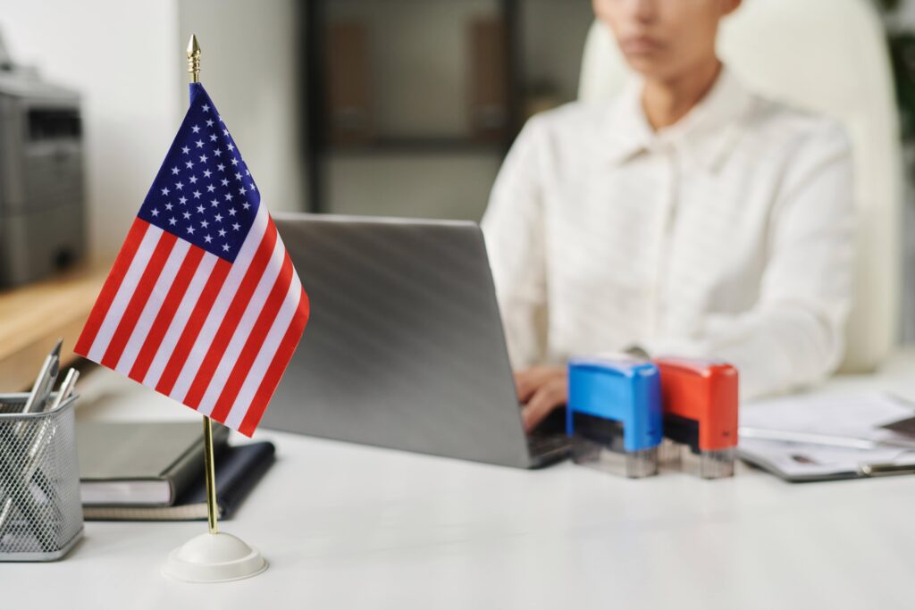 La decisión de la revocación de visas es discrecional