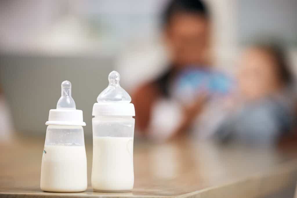 Leche de bebe en el equipaje de mano
