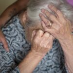 Abuso en asilos de ancianos en Estados Unidos